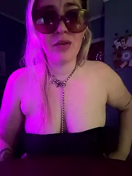 granlady7 - Granlady7's free webcam - UK Sex Cams