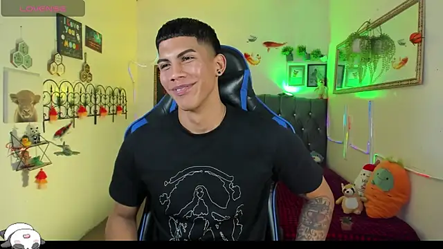 damian_latinxxx (M young) - 🔥I want to see your abdomen 💖🤠