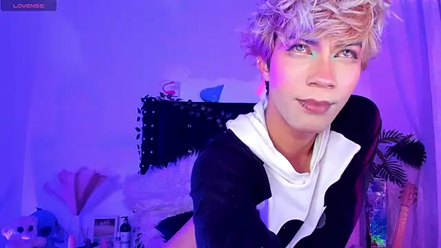 cooperrosscute233 (M young) - touch me naked  😜😁😊