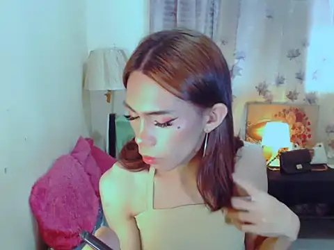 EXOTICGEORGINA webcam