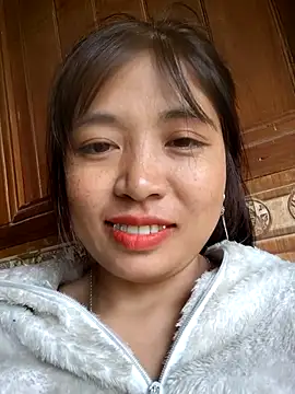 miumiu_sexy2x webcam