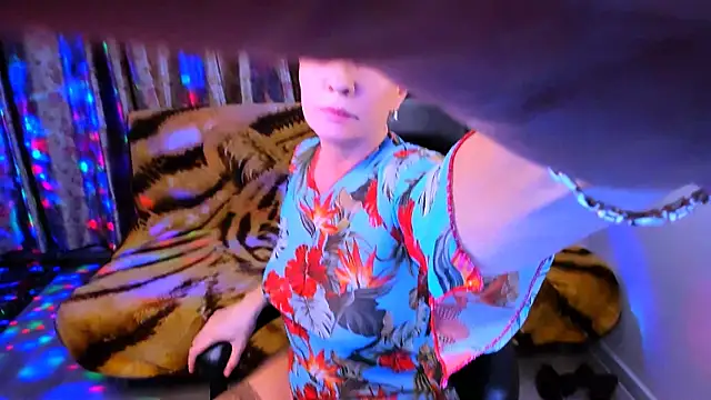 sabrina_only - Sabrina_ONLY's free webcam - UK Sex Cams