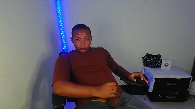 Gooss_cum webcam