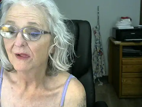 JoleneDelacroix webcam