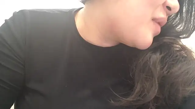 Thu_Ha_Noi_sweet_love webcam