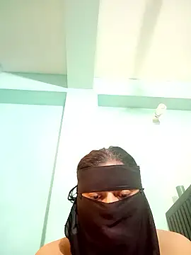 Webcam Model (jenyfer709)  is live.Free join now!