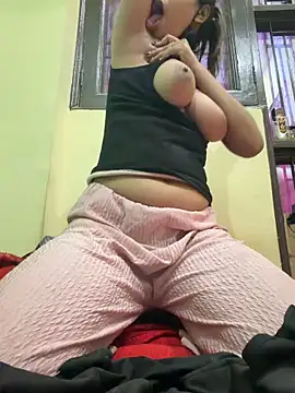 Hot_Taniya69's live cam