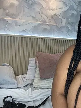 ainarajimenez (F young) - doggy style