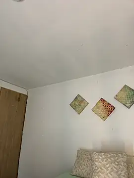 Webcam Model (monnay520)  is live.Free join now!