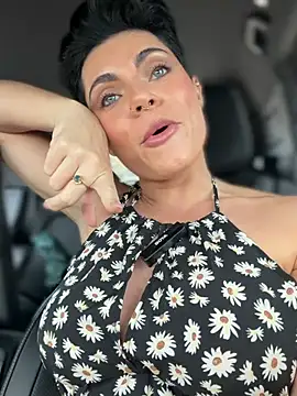 LukeLouHarvey Live Webcam on Stripchat