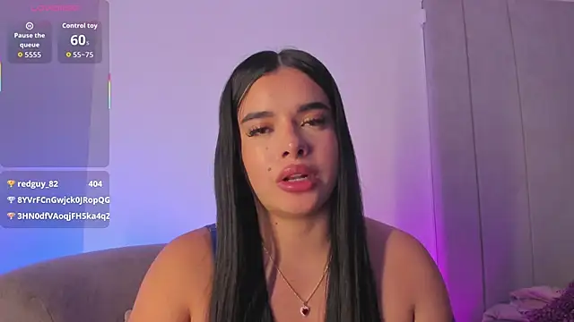 kaylarossi (F young) - ⭐ASS FINGERING + BUTTPLUG TOY⭐