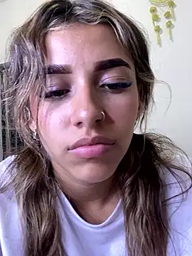 liahot69 - Liahot69's free webcam - UK Sex Cams