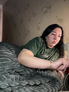 Naughtbaby_2025 webcam