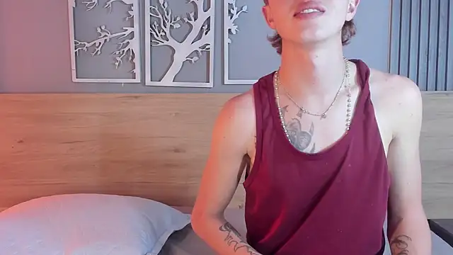 Genesis_And_Jack_ webcam