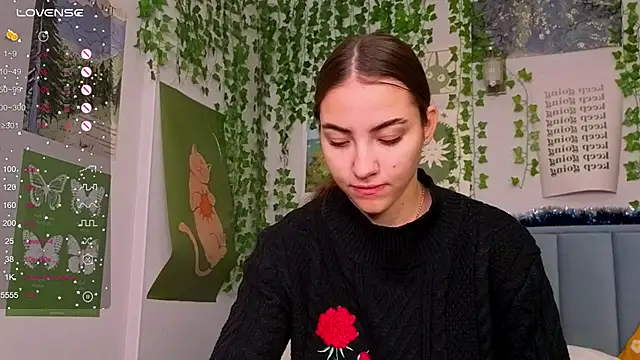 fit_brunette_ - Fit_Brunette_'s free webcam - UK Sex Cams