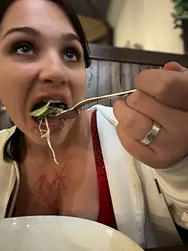 vendimur (F young) - finger in the ass