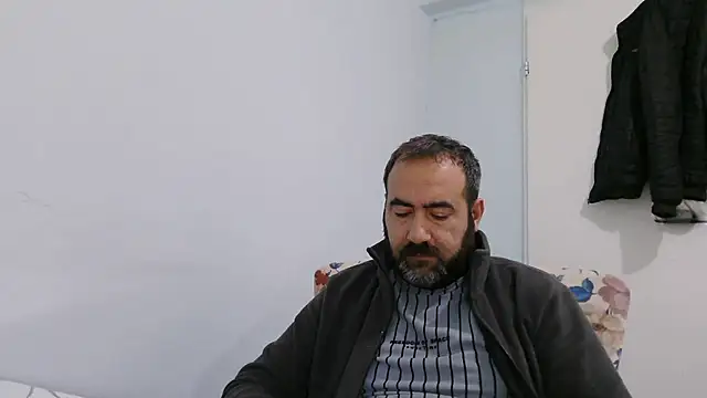 big_snakee (Ask my age) - Does anyone want sperm? :wanker: