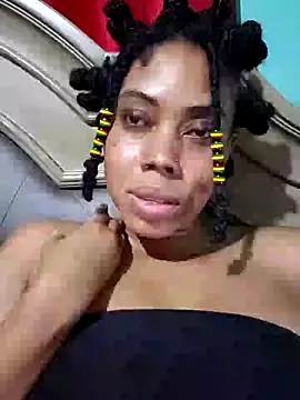 HONEYSWEETS_LIVE from StripChat is Freechat