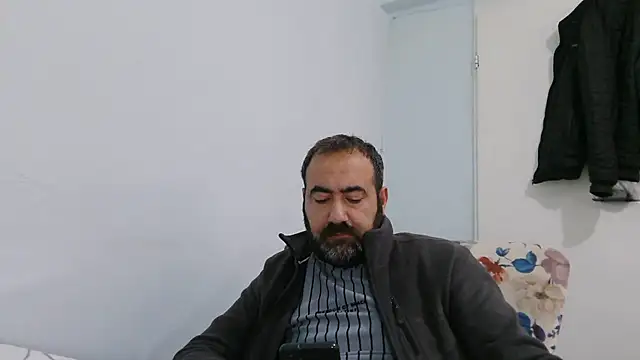 big_snakee (Ask my age) - Does anyone want sperm? :wanker: