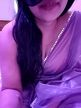 kaamuk_shweta