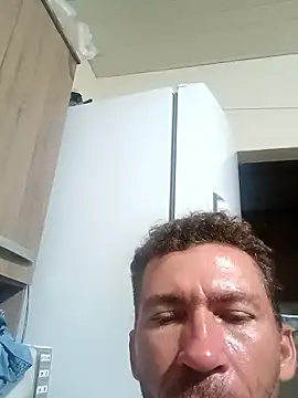 robertoluiz84 (Ask my age) - Ficar pelado 50