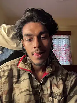 ravenkisses (M twink) - cum?