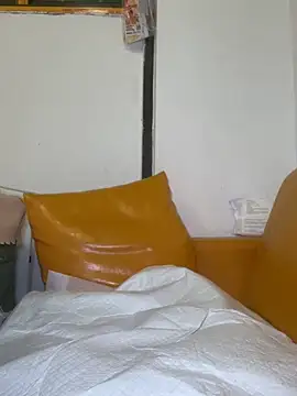 美女luna-sisi在线直播