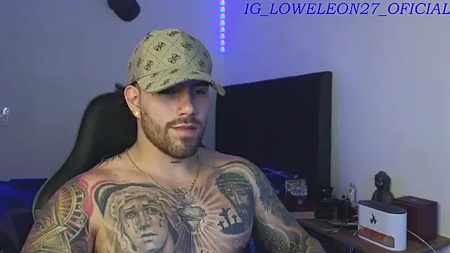 ades_lowe (M young) - cum show public