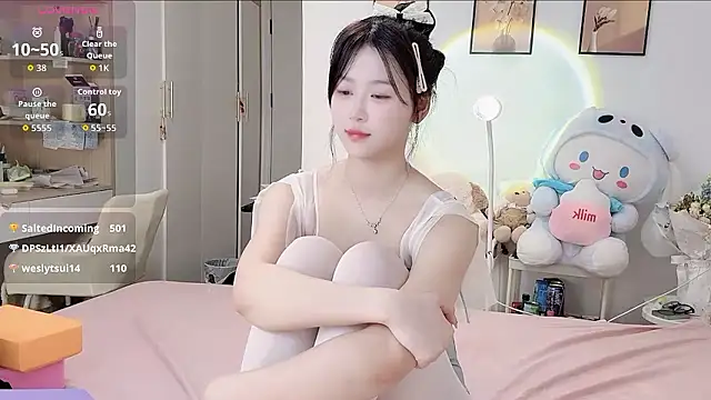 美女Luminous163在线直播