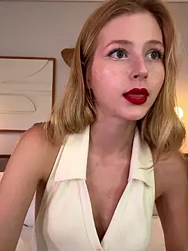 lunarase (F young) - Wild cat dance