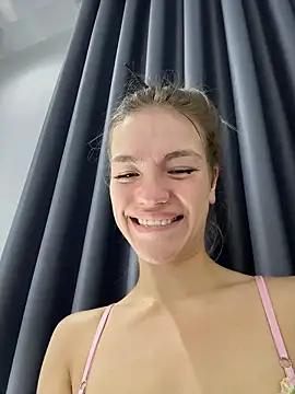 -sexy_barbie- (F young) - 💦Squirt+fontain💦