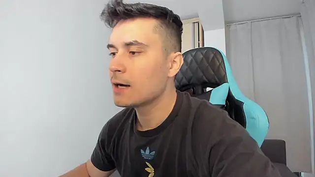 matmalonne - MatMalonne's free webcam - UK Sex Cams