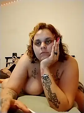 lyshaa - Lyshaa's free webcam