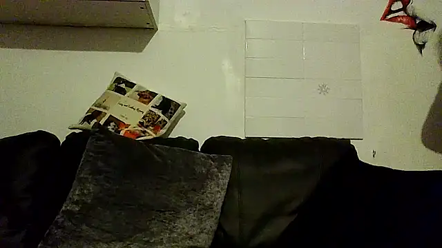 rubyyrosee - RubyyRosee's free webcam - UK Sex Cams