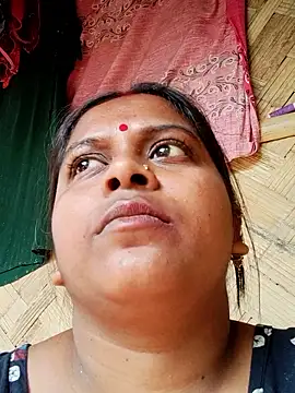 Night-Queen5 Live Webcam on Stripchat