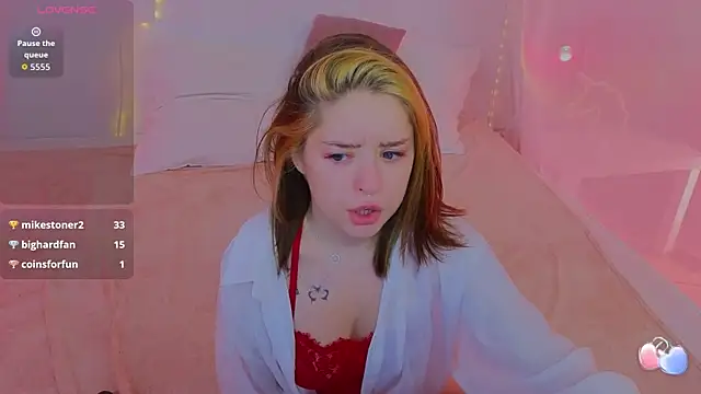 _amelia_shine_ - _Amelia_Shine_'s free webcam - UK Sex Cams