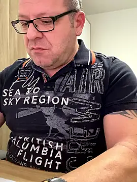 coupleLatinaLovers webcam