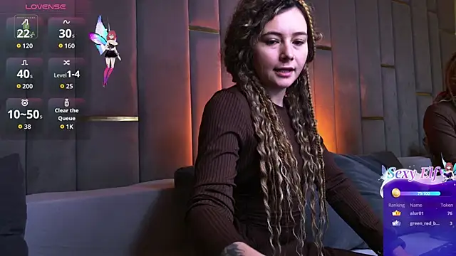 Ishtar_Divine webcam