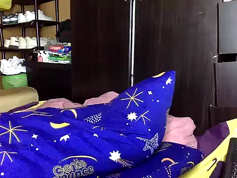 Naughty_alfrea webcam