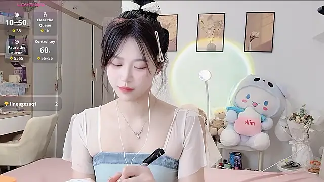 美女Luminous163在线直播