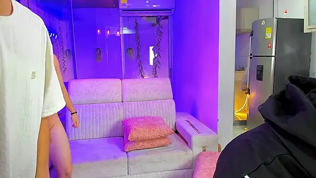 Houseofwarrios webcam