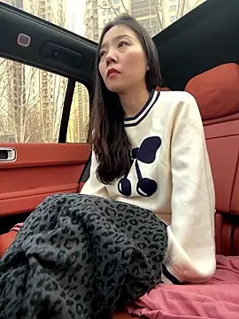 美女xinmengAZ在线直播