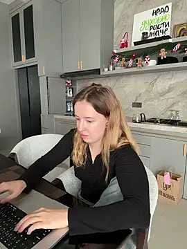 Nura_n_Sarah from StripChat is Freechat