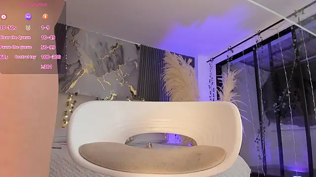 sarahcastro1_ (F teen) - suck dildo and saliva on tits, very  😈❤