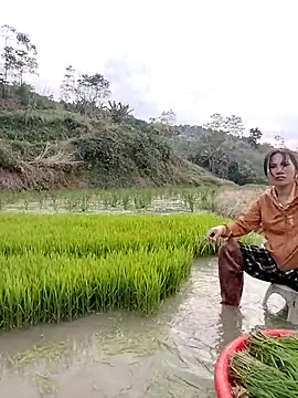 tin_tanny - Tin_tanny's free webcam - UK Sex Cams