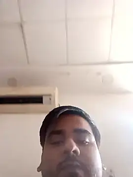 naughtyboyjii - Naughtyboyjii's free webcam - UK Sex Cams