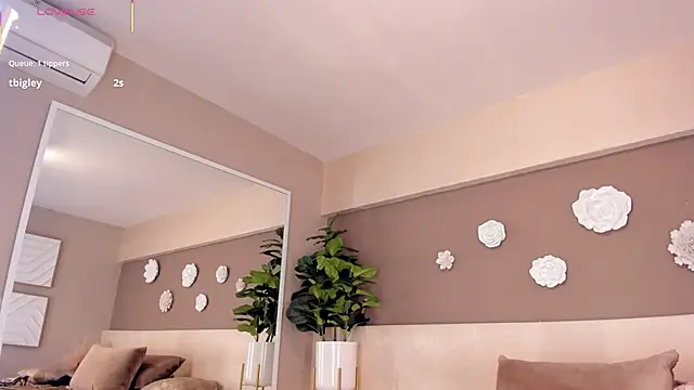 ariafoster (F young) - 🍒Fuck me,I want to feel you inside me🤍