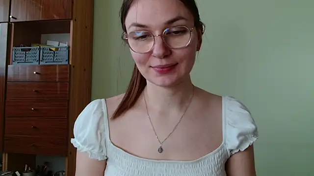 looveellyx - LooveELLYx's free webcam - UK Sex Cams