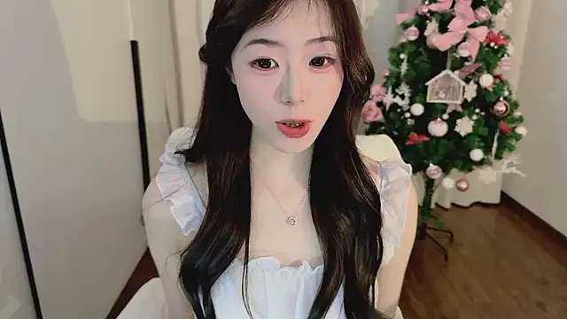 美女Onecutelittle在线直播