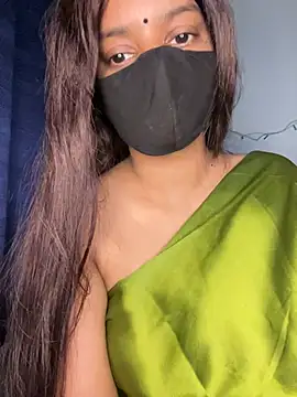 cute_marina (F young) - Nude for 10 min